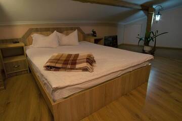 Трехместный номер с основными удобствами в Отеле Economy Express Voyage Lviv